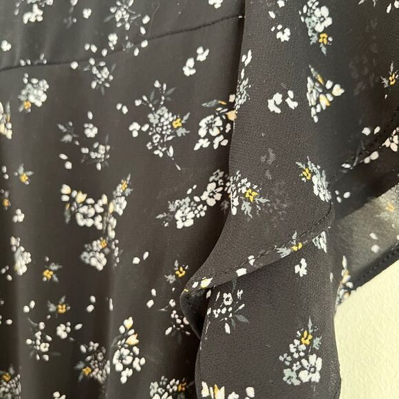 H&M Black Floral Short Sleeve Dress | Size 6 - Picture 7 of 9